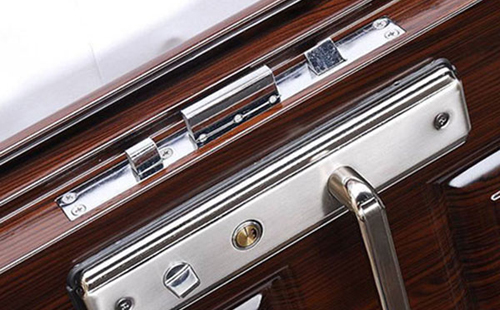 东湖24小时上门开锁公司