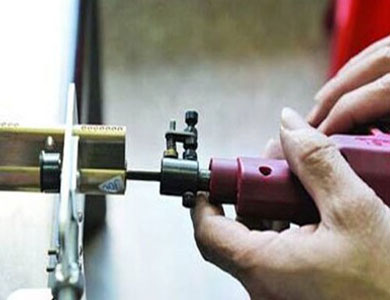 东湖24小时上门开锁公司