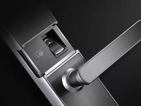 东湖24小时上门开锁公司